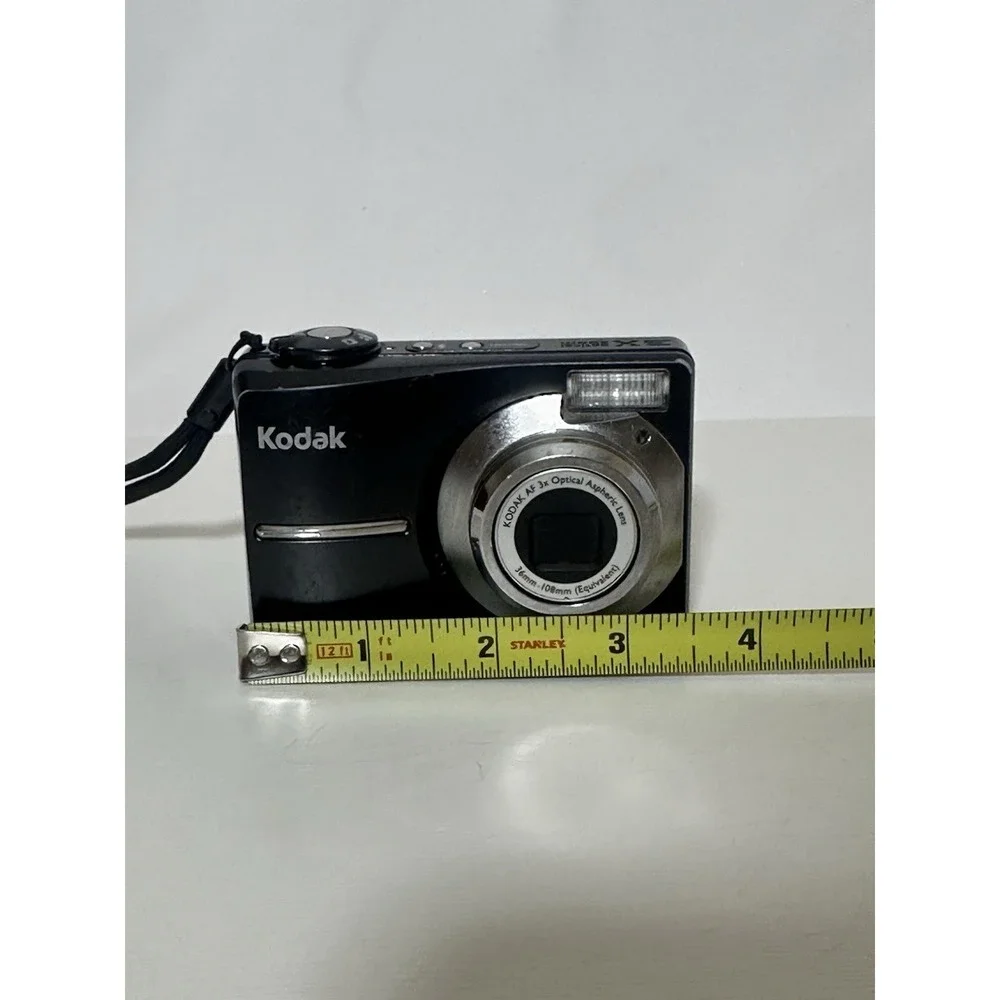 Kodak EasyShare C613 digital camera For Parts Not Working